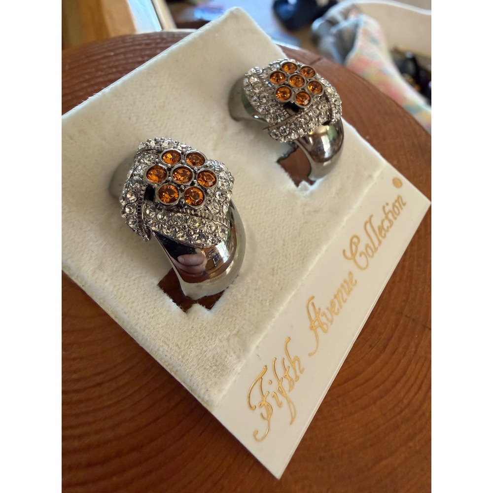 Fifth Avenue Collection Treat of Kings Swarovski Crystal Clip On Earrings Silver - Picture 2 of 3